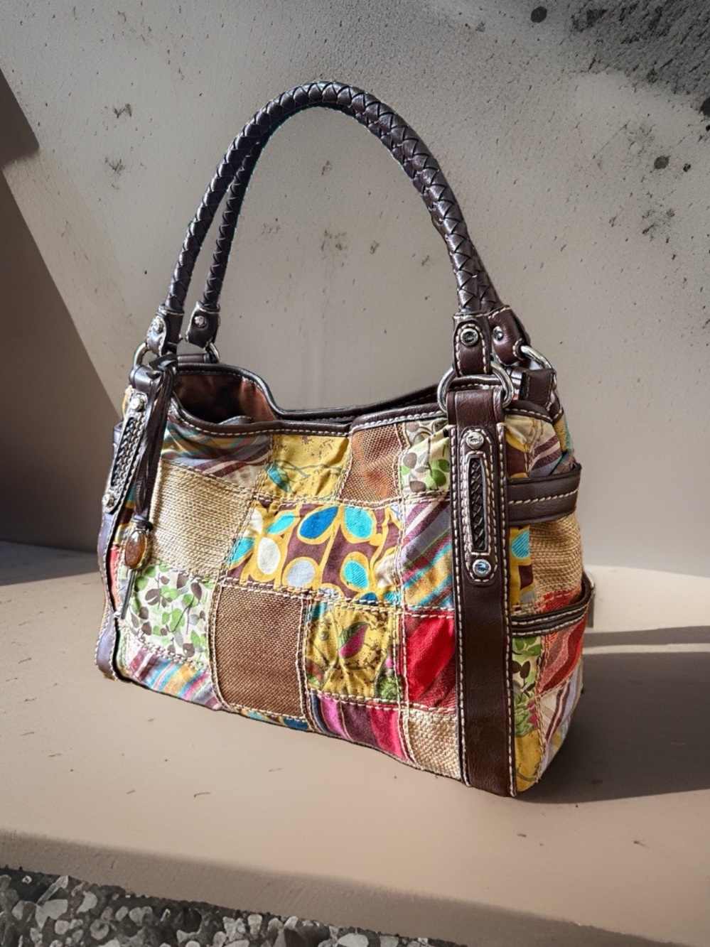 Fossil ZB2590 Patchwork Shoulder Bag Leather Braided Handles Key Charm Y2K